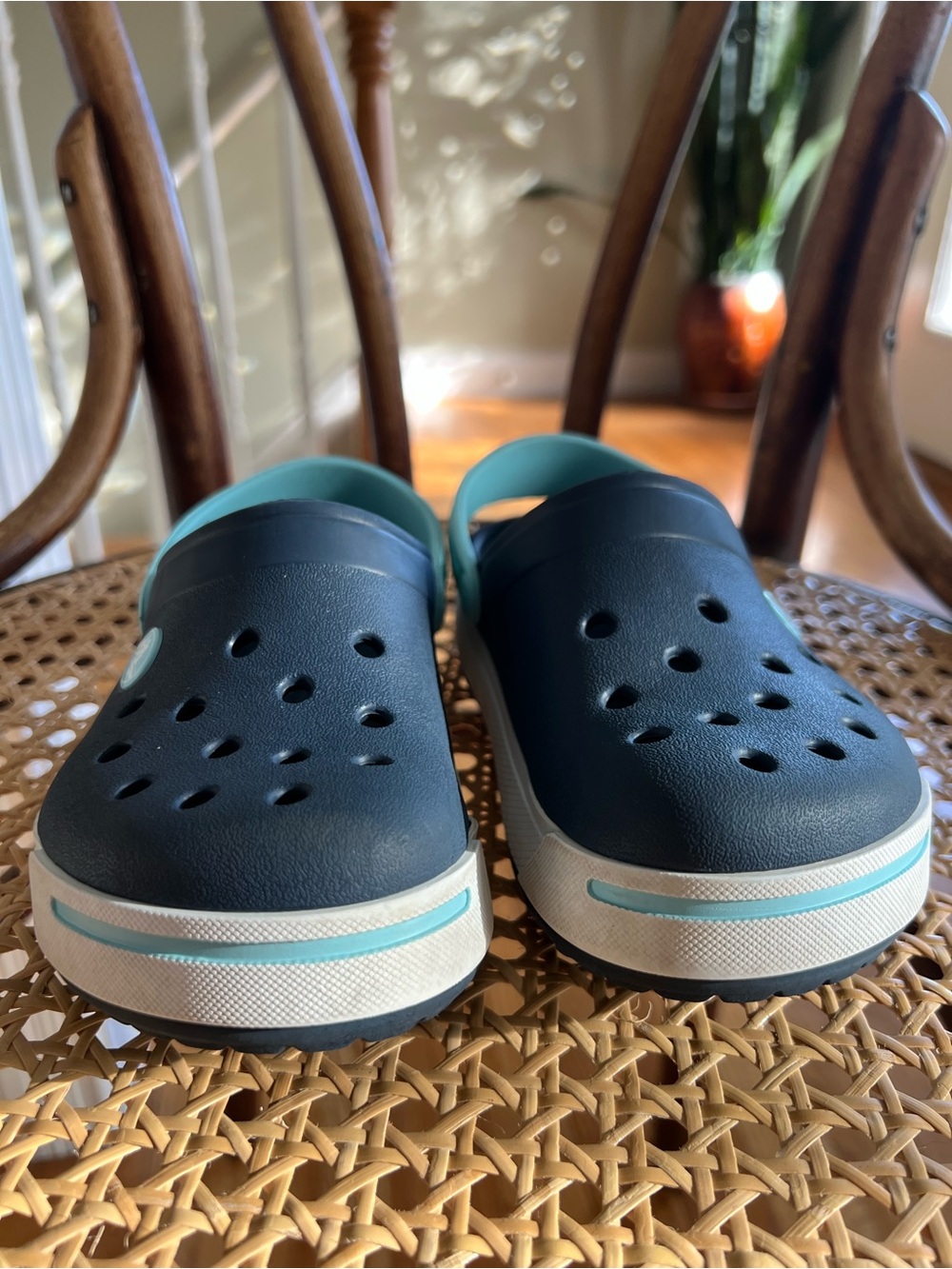 CROCS Kids Navy and Light Blue Classic Clogs Size c12/13 - Picture 5 of 12